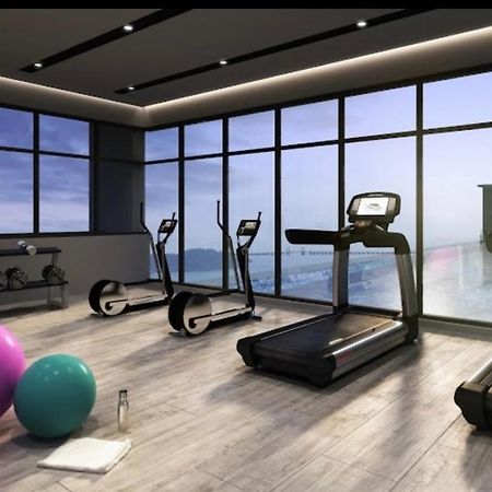 Wanderlust Retreat Aparthotel Bayan Lepas Luaran gambar